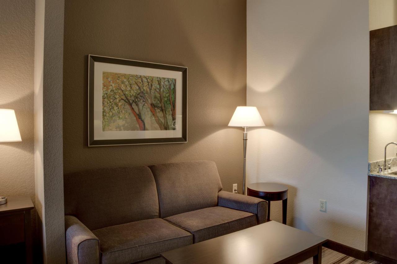 Holiday Inn Express & Suites Nevada By Ihg Bilik gambar