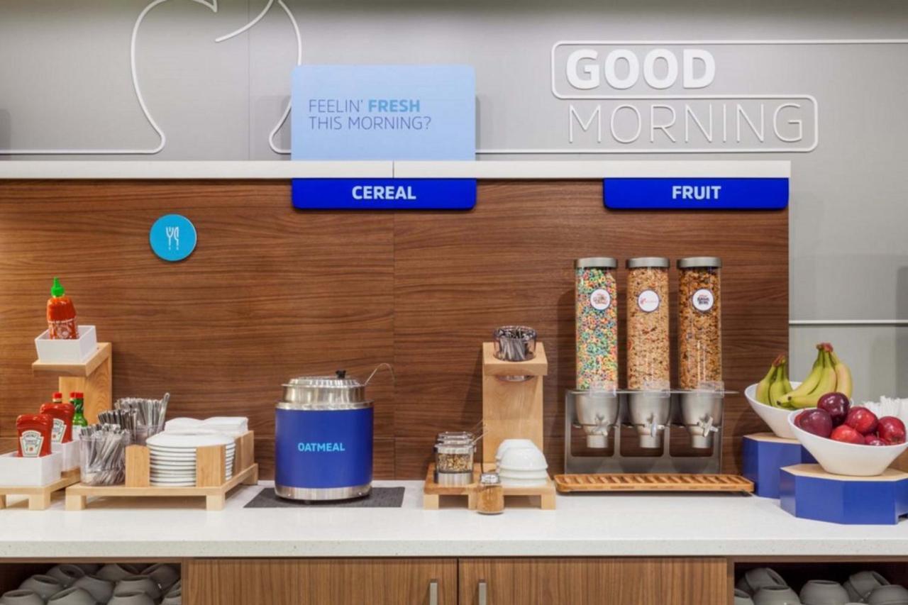 Holiday Inn Express & Suites Nevada By Ihg Luaran gambar
