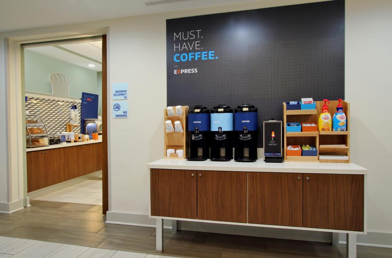 Holiday Inn Express & Suites Nevada By Ihg Luaran gambar