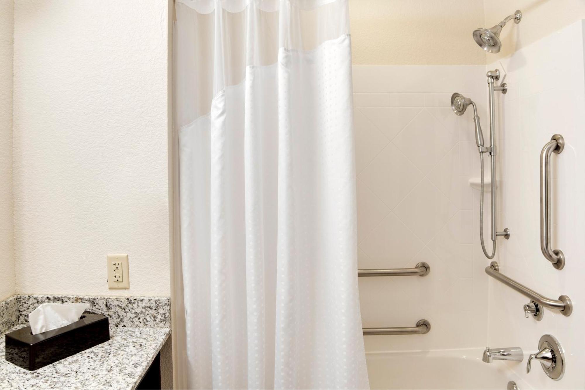 Holiday Inn Express & Suites Nevada By Ihg Luaran gambar