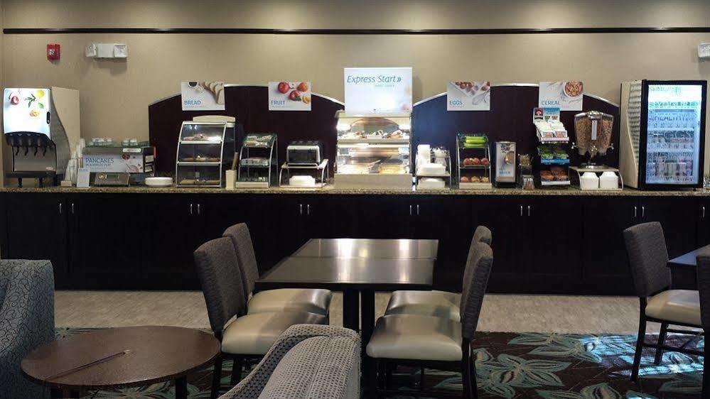 Holiday Inn Express & Suites Nevada By Ihg Luaran gambar