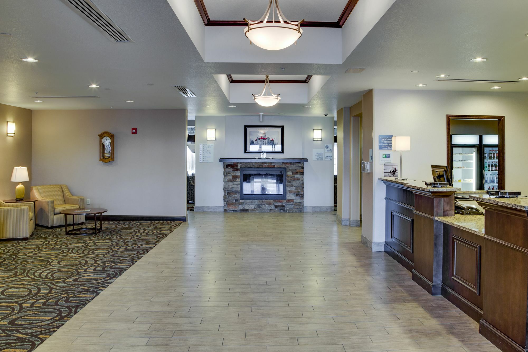 Holiday Inn Express & Suites Nevada By Ihg Luaran gambar