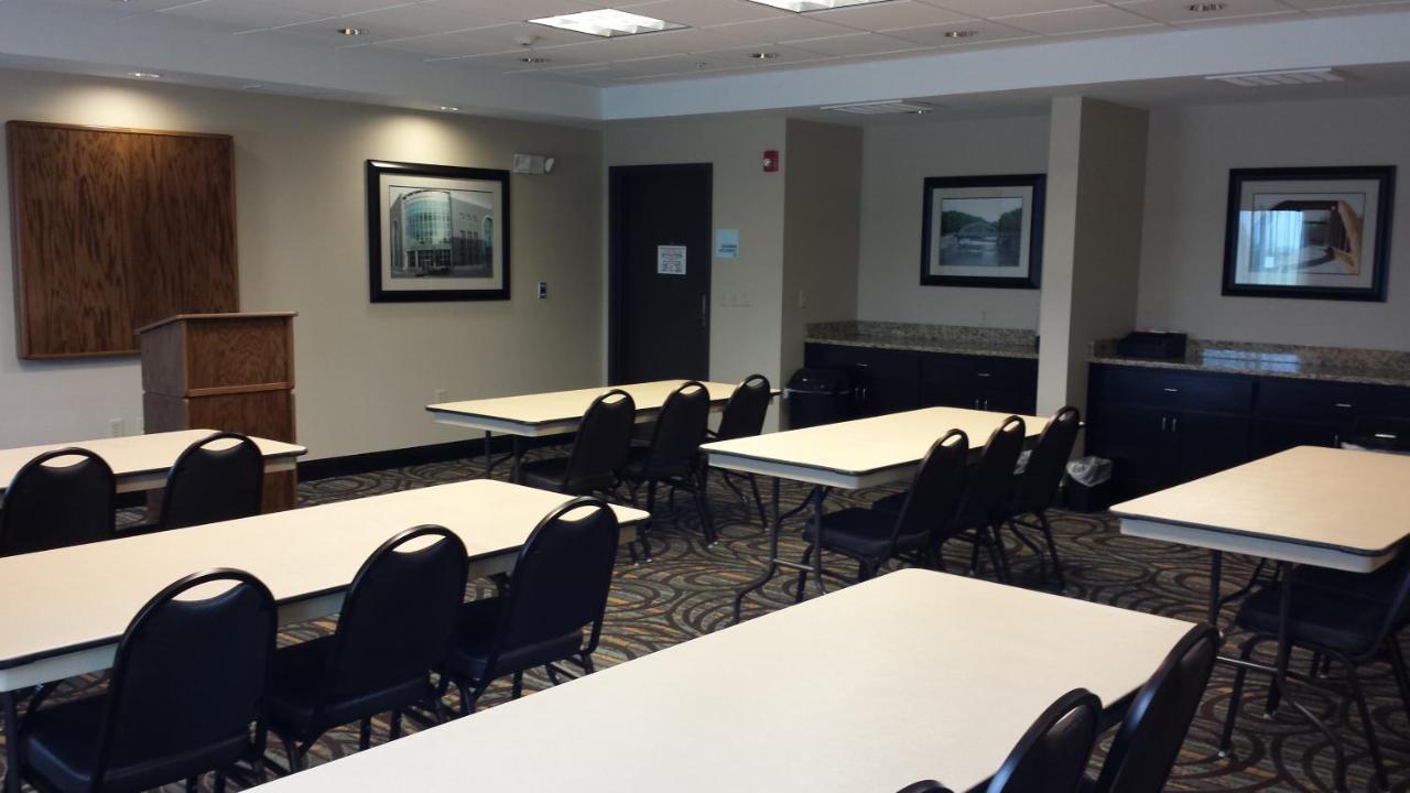 Holiday Inn Express & Suites Nevada By Ihg Luaran gambar